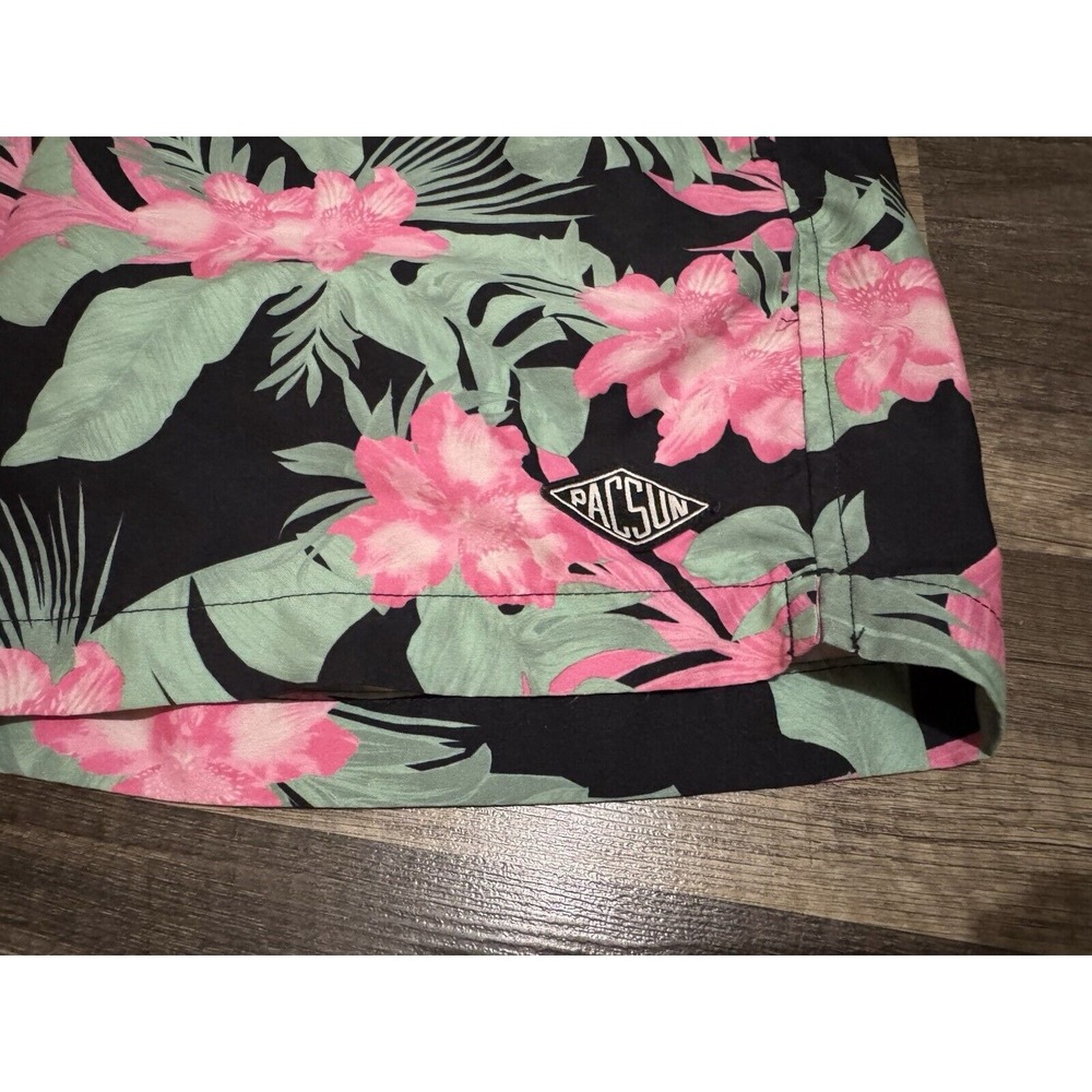 PacSun Swim Trunks Mens SMALL Lined Board Shorts Black Maui Floral Hawaiian Pink - Picture 2 of 6